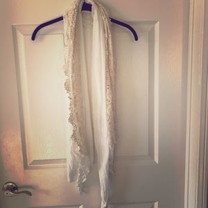 Cotton & lace trim scarf